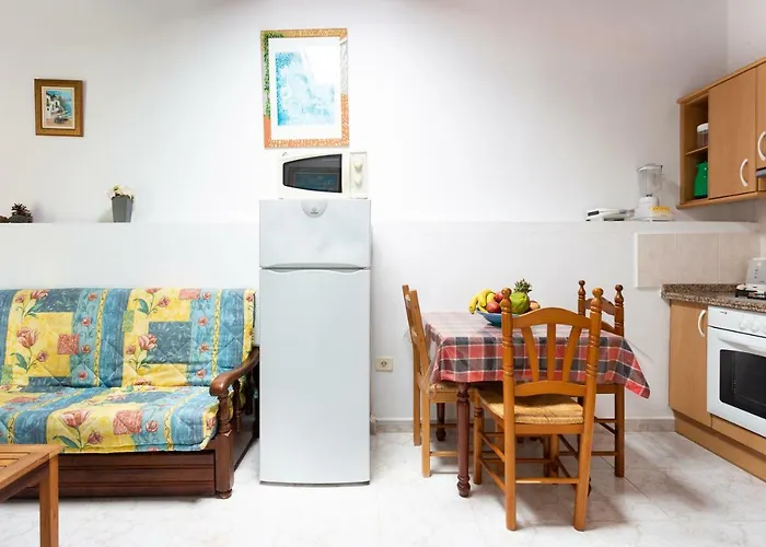 La Gaviota - Flores Icod De Los Vinos